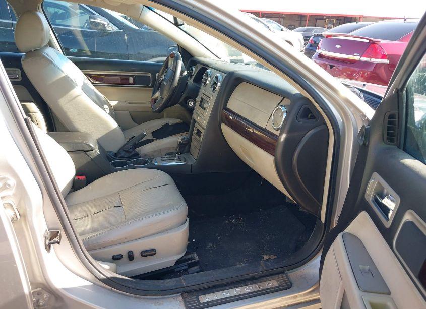 Photo 5 of 2008 Lincoln Mkz N/A (VIN 3LNHM26T78R622249)