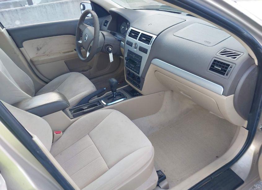 Photo 5 of 2006 Mercury Milan I4 (VIN 3MEFM07Z56R607392)