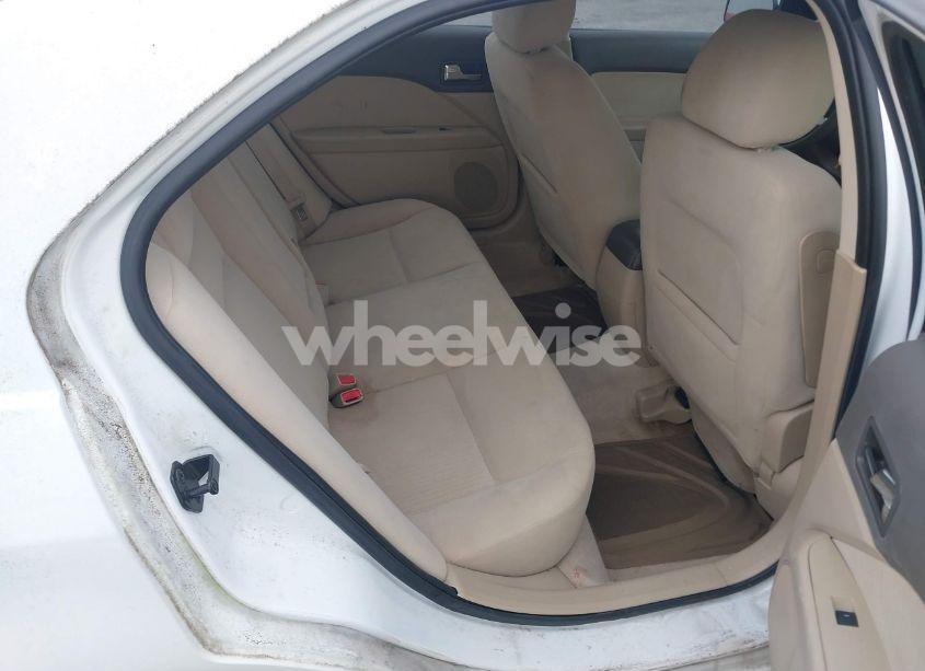 Photo 8 of 2007 Mercury Milan V6 (VIN 3MEHM07157R628814)