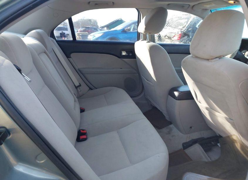 Photo 8 of 2009 Mercury Milan I4 (VIN 3MEHM07Z19R614854)