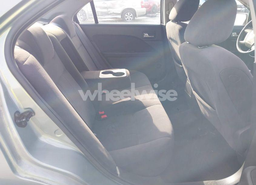 Photo 8 of 2009 Mercury Milan I4 (VIN 3MEHM07Z59R633701)