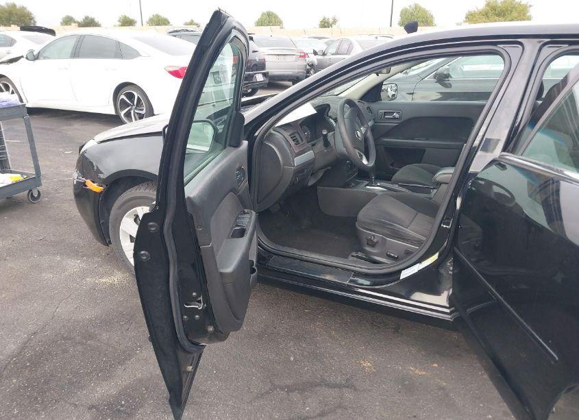 Photo 5 of 2007 Mercury Milan I4 (VIN 3MEHM07ZX7R605163)