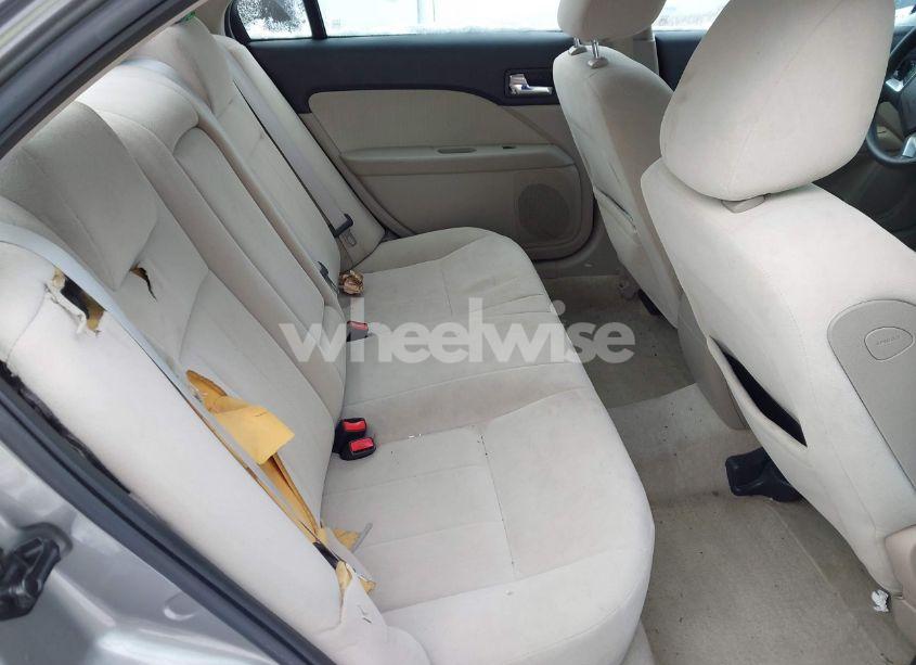 Photo 8 of 2009 Mercury Milan I4 (VIN 3MEHM07ZX9R632124)