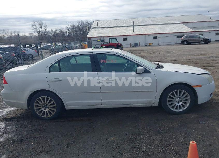 Photo 13 of 2009 Mercury Milan V6 PREMIER (VIN 3MEHM08109R607712)