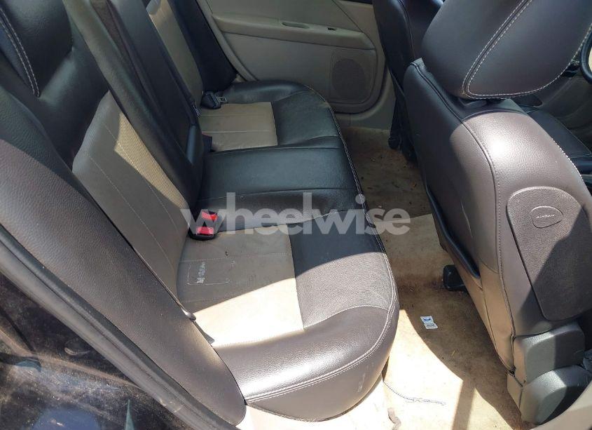 Photo 8 of 2009 Mercury Milan V6 PREMIER (VIN 3MEHM08129R603905)