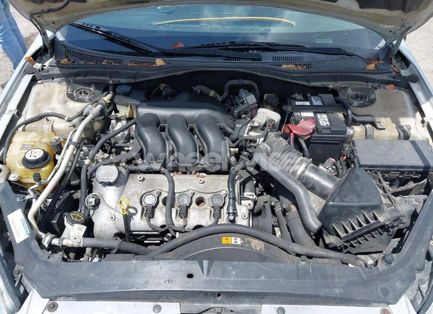 Photo 10 of 2009 Mercury Milan V6 PREMIER (VIN 3MEHM08179R610624)