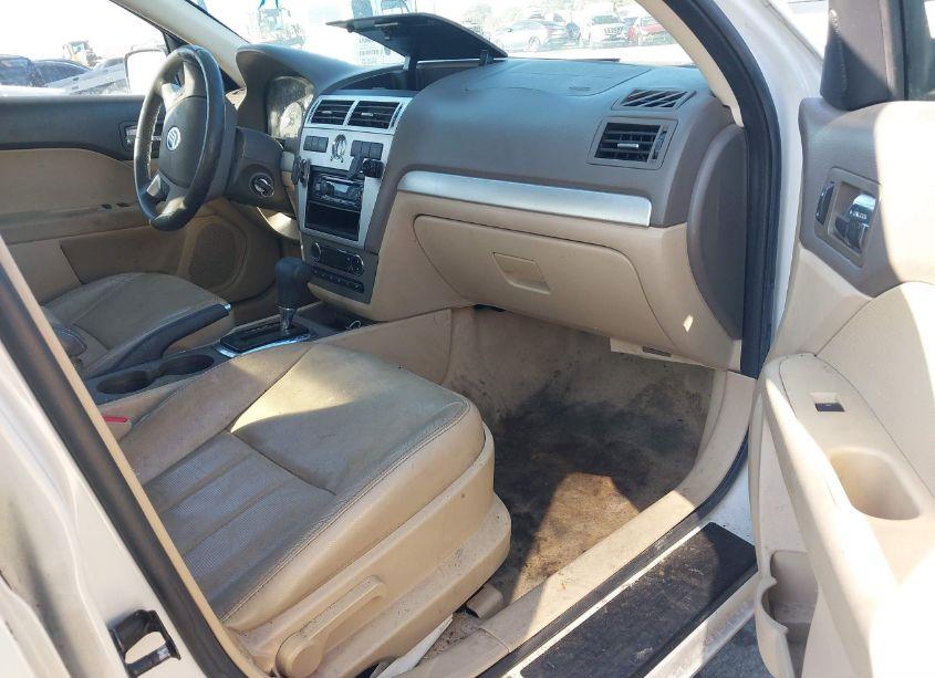 Photo 5 of 2008 Mercury Milan I4 PREMIER (VIN 3MEHM08Z78R663568)