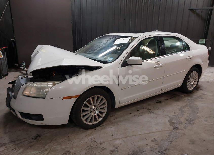 Photo 2 of 2009 Mercury Milan I4 PREMIER (VIN 3MEHM08Z89R612596)