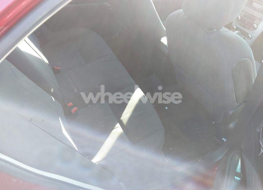 Photo 8 of 2010 Mercury Milan (VIN 3MEHM0HA3AR635945)