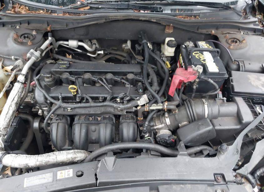 Photo 10 of 2010 Mercury Milan (VIN 3MEHM0HA6AR644641)