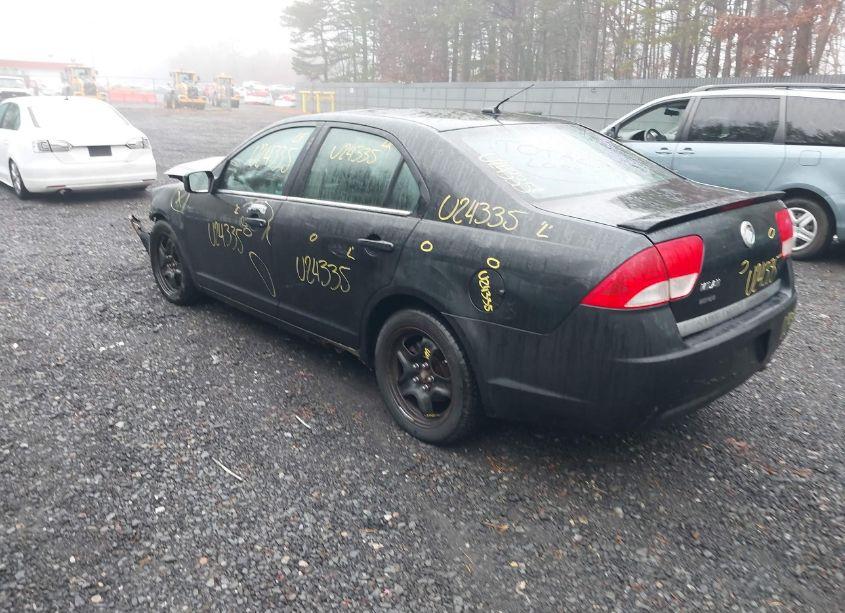 Photo 3 of 2010 Mercury Milan (VIN 3MEHM0HA6AR644641)