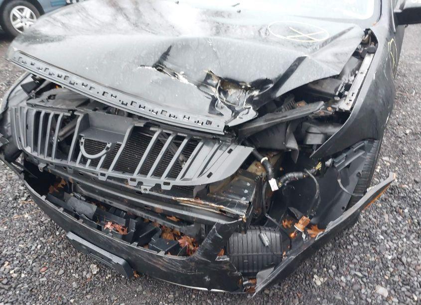 Photo 6 of 2010 Mercury Milan (VIN 3MEHM0HA6AR644641)