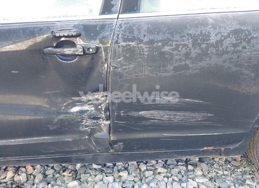 Photo 6 of 2011 Mercury Milan PREMIER (VIN 3MEHM0JA8BR603908)