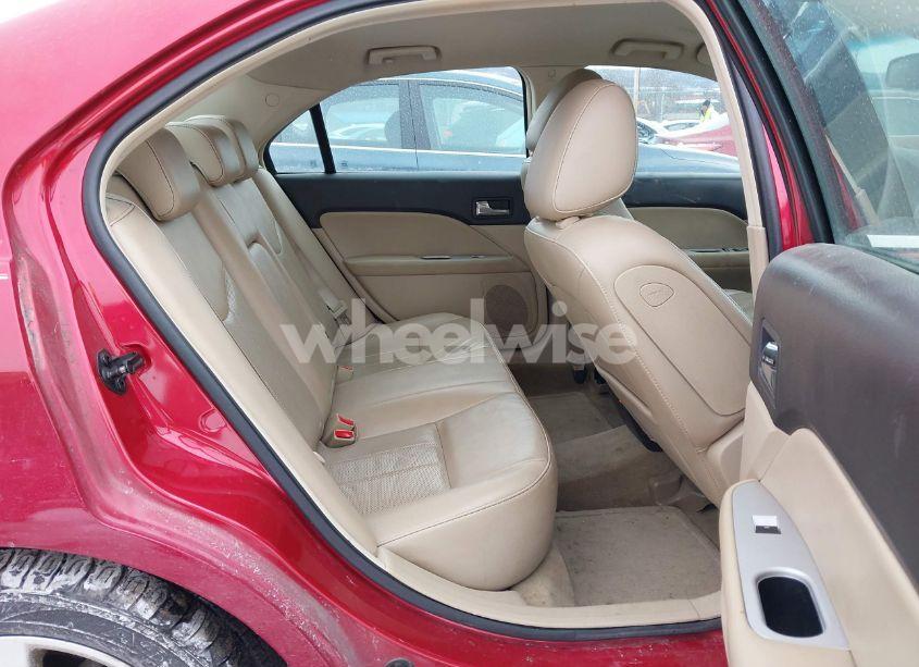 Photo 8 of 2010 Mercury Milan PREMIER (VIN 3MEHM0JG5AR663034)