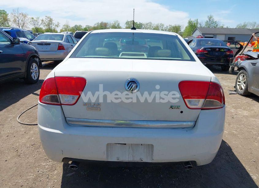 Photo 16 of 2010 Mercury Milan PREMIER (VIN 3MEHM0JG7AR644016)