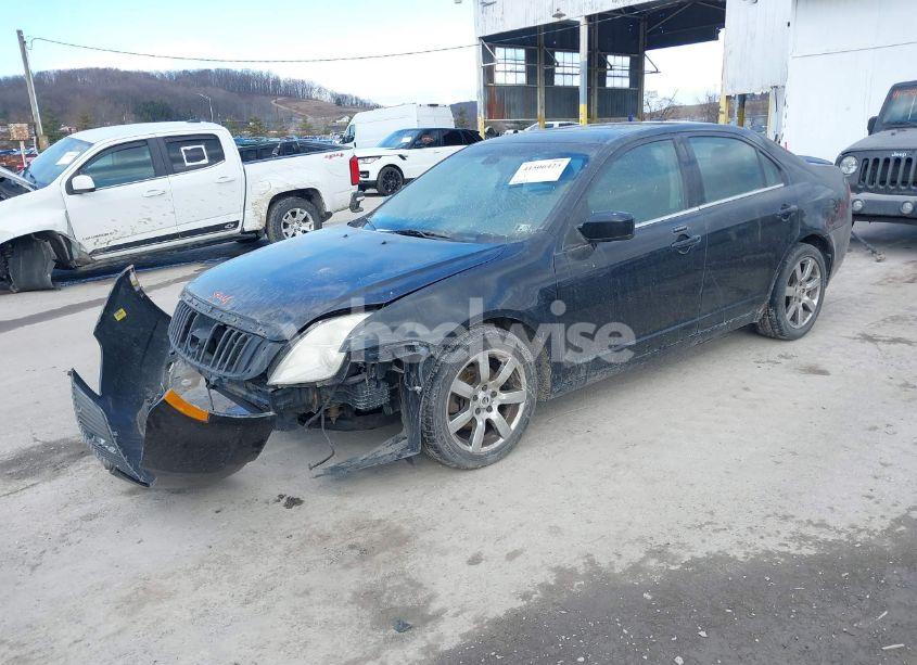 Photo 2 of 2011 Mercury Milan PREMIER (VIN 3MEHM0JG7BR601474)