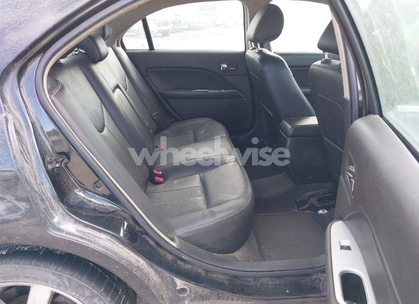 Photo 8 of 2011 Mercury Milan PREMIER (VIN 3MEHM0JG7BR601474)