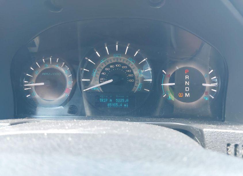 Photo 7 of 2010 Mercury Milan PREMIER (VIN 3MEHM0JG8AR629220)