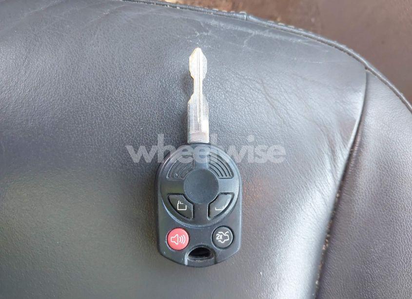 Photo 11 of 2010 Mercury Milan PREMIER (VIN 3MEHM0JG9AR601426)