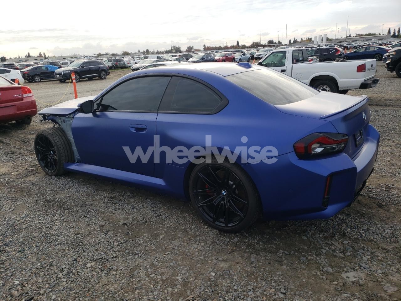 Photo 2 of 2024 BMW M2 (VIN 3MF13DM00R8E66346)