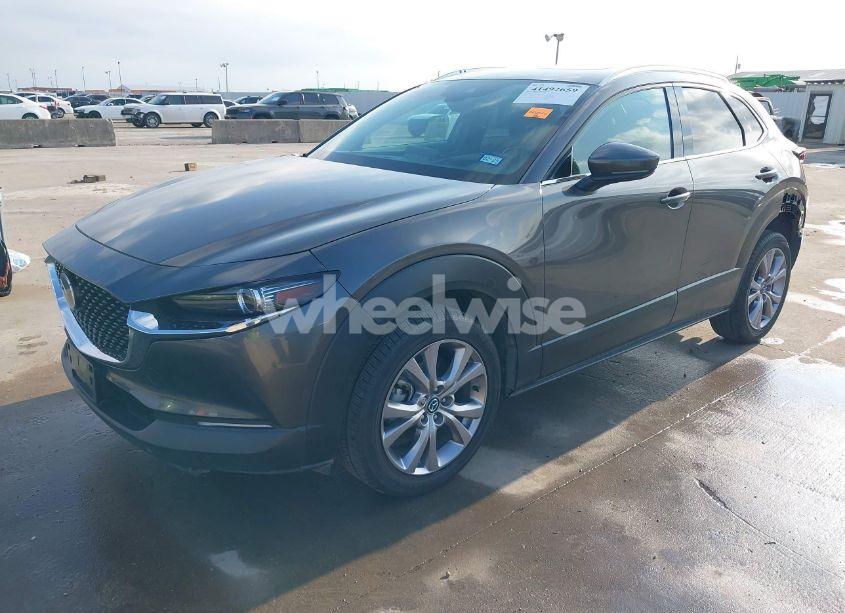 Photo 2 of 2021 Mazda Cx-30 PREMIUM (VIN 3MVDMADM5MM215299)