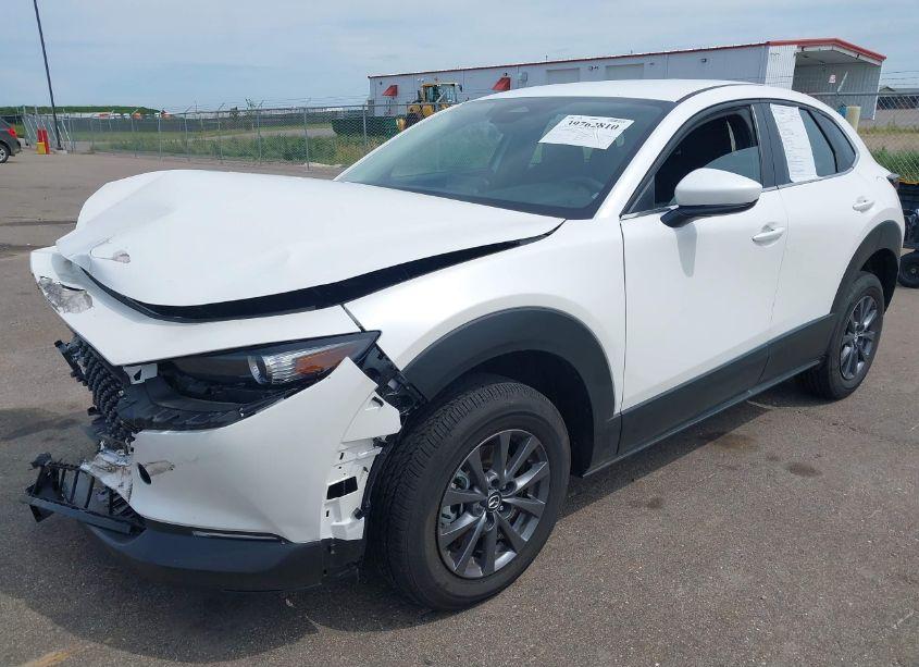 Photo 2 of 2024 Mazda Cx-30 2.5 S (VIN 3MVDMBAM2RM647916)