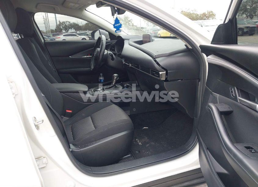 Photo 5 of 2024 Mazda Cx-30 2.5 S (VIN 3MVDMBAMXRM610693)