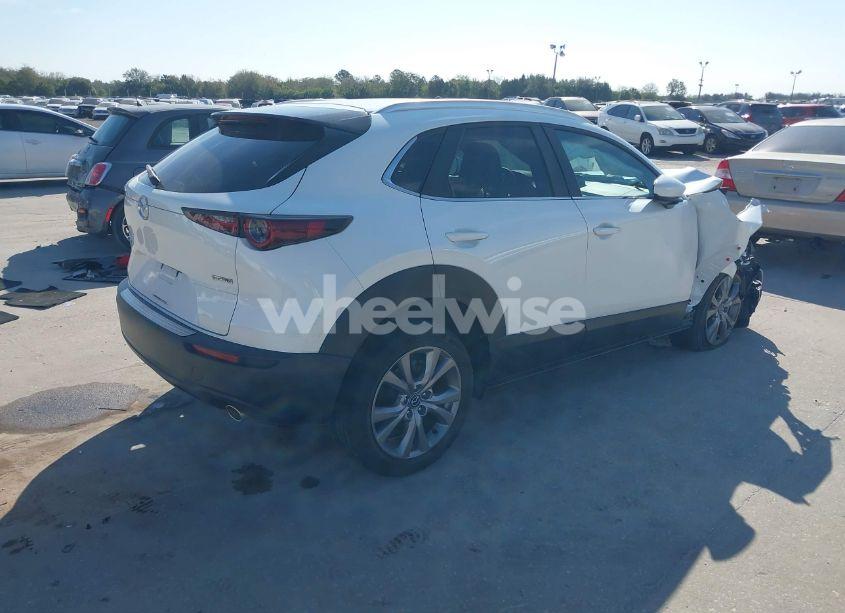 Photo 4 of 2022 Mazda Cx-30 PREFERRED (VIN 3MVDMBCL2NM407537)