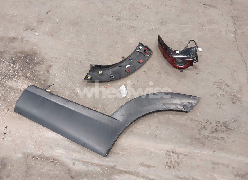 Photo 12 of 2022 Mazda Cx-30 CARBON EDITION (VIN 3MVDMBCLXNM439247)