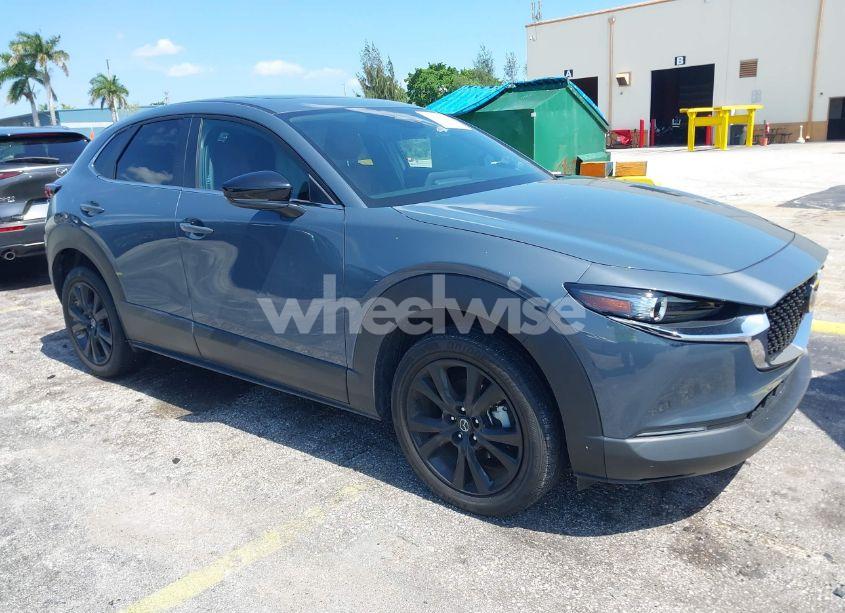 2024 Mazda Cx-30 2.5 S CARBON EDITION (VIN 3MVDMBCM0RM661018) main photo