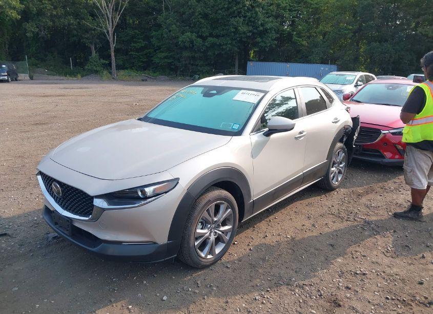 Photo 2 of 2024 Mazda Cx-30 2.5 S PREFERRED PACKAGE (VIN 3MVDMBCM1RM628478)