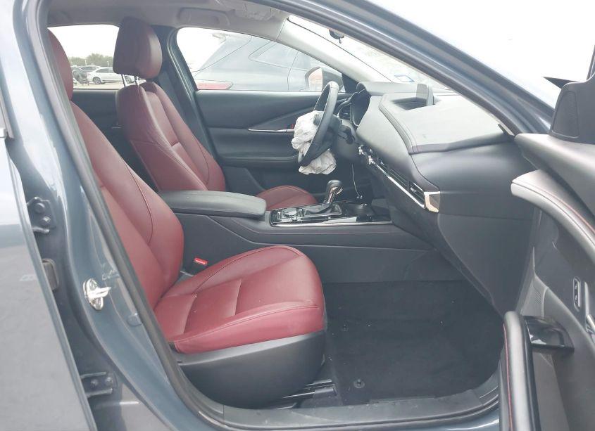 Photo 5 of 2024 Mazda Cx-30 2.5 S CARBON EDITION (VIN 3MVDMBCM1RM713725)