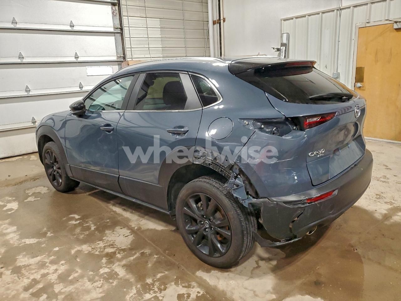 Photo 2 of 2025 MAZDA CX-30 CARBON EDITION (VIN 3MVDMBCM1SM790889)