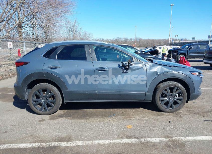 Photo 13 of 2024 Mazda Cx-30 2.5 S CARBON EDITION (VIN 3MVDMBCM2RM613990)