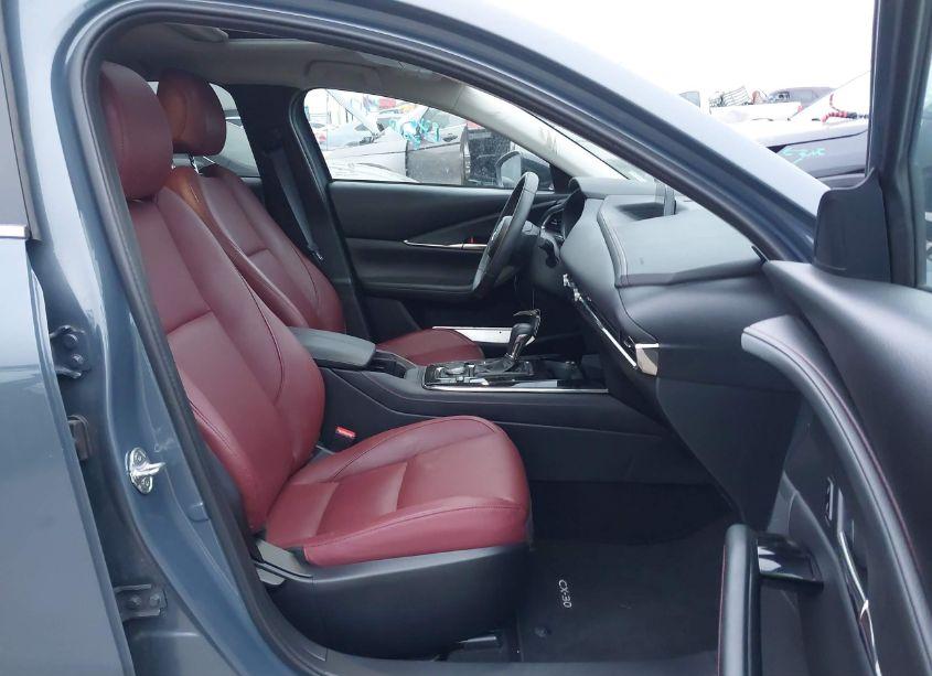 Photo 5 of 2024 Mazda Cx-30 2.5 S CARBON EDITION (VIN 3MVDMBCM2RM647928)