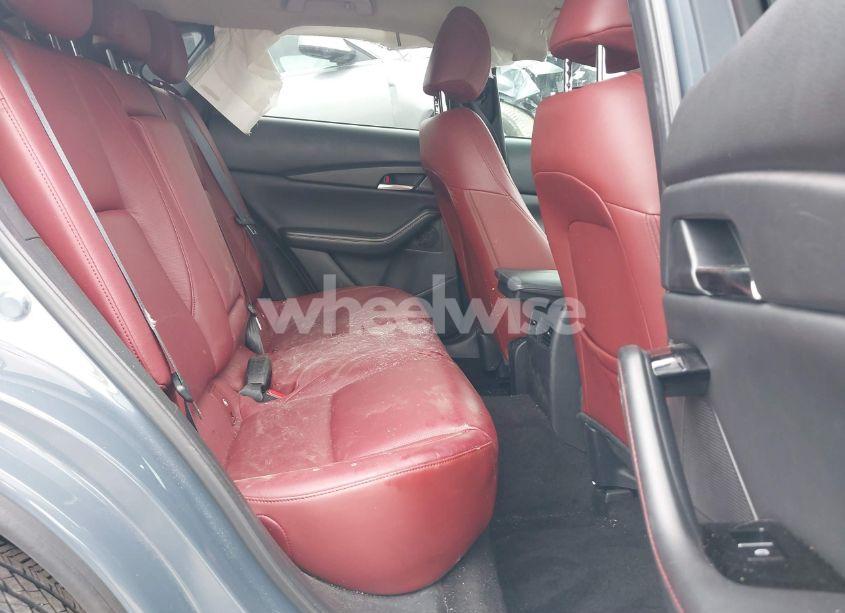 Photo 8 of 2024 Mazda Cx-30 2.5 S CARBON EDITION (VIN 3MVDMBCM3RM641653)