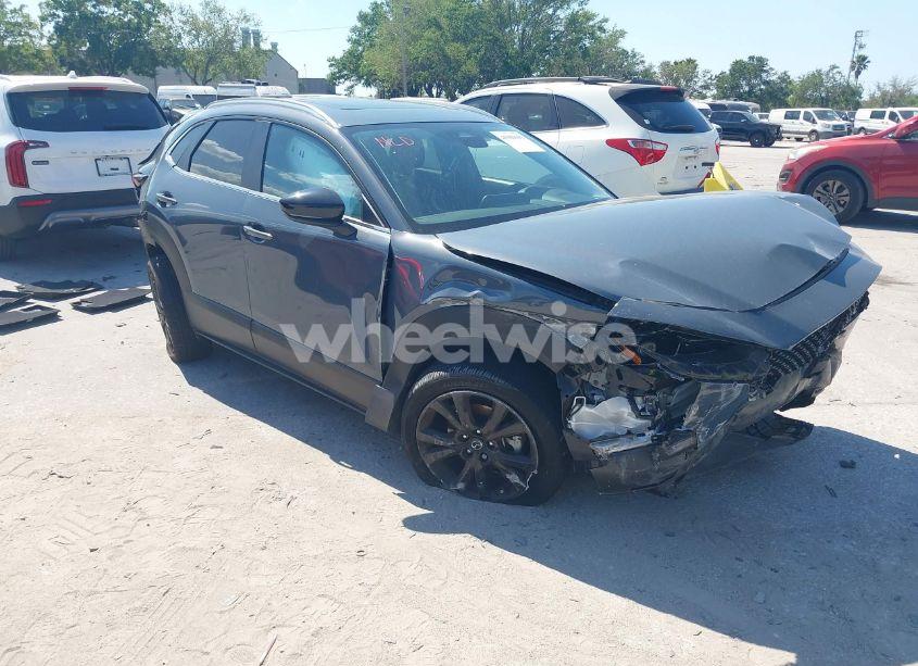 2024 Mazda Cx-30 2.5 S CARBON EDITION (VIN 3MVDMBCM6RM614849) main photo