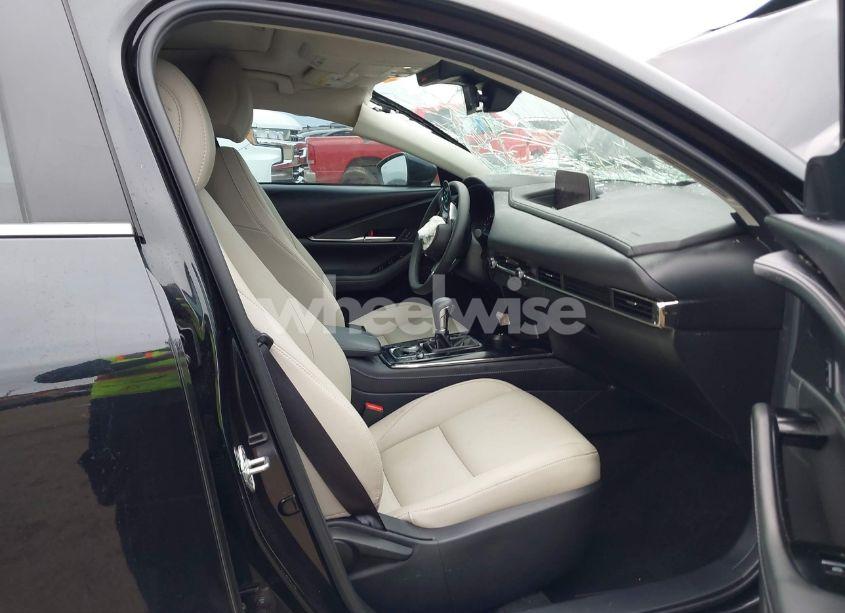 Photo 5 of 2024 Mazda Cx-30 2.5 S PREFERRED PACKAGE (VIN 3MVDMBCM9RM621925)
