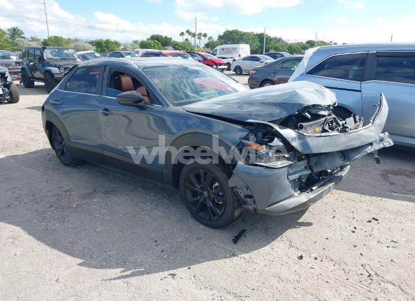 2024 Mazda Cx-30 2.5 S CARBON EDITION (VIN 3MVDMBCM9RM636327) main photo