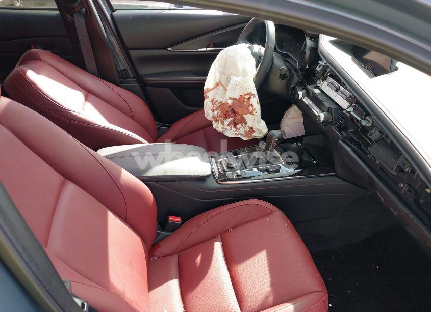 Photo 5 of 2024 Mazda Cx-30 2.5 S CARBON EDITION (VIN 3MVDMBCM9RM636327)