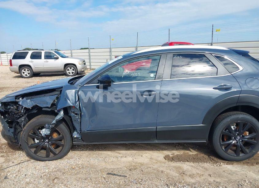 Photo 14 of 2024 Mazda Cx-30 2.5 S CARBON EDITION (VIN 3MVDMBCM9RM650812)