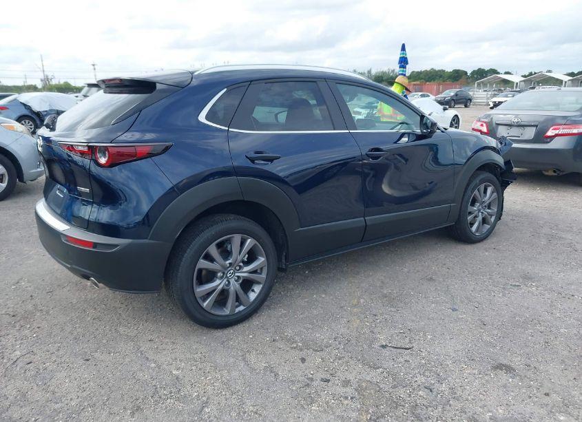 Photo 4 of 2024 Mazda Cx-30 2.5 S PREFERRED PACKAGE (VIN 3MVDMBCM9RM680750)