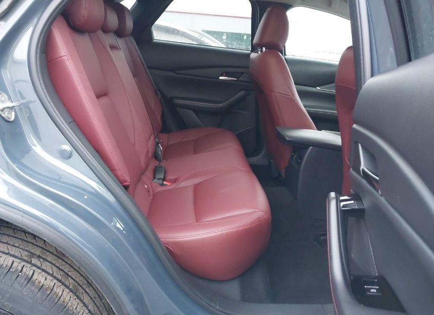 Photo 8 of 2024 Mazda Cx-30 2.5 S CARBON EDITION (VIN 3MVDMBCMXRM659213)