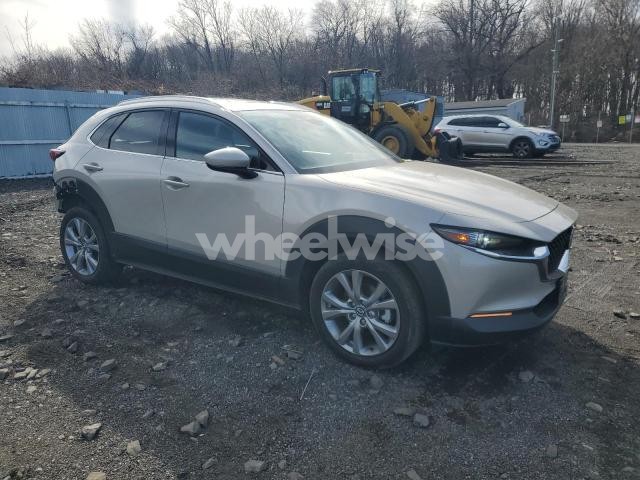 Photo 2 of 2022 MAZDA CX-30 PREMIUM N/A (VIN 3MVDMBDL0NM429048)
