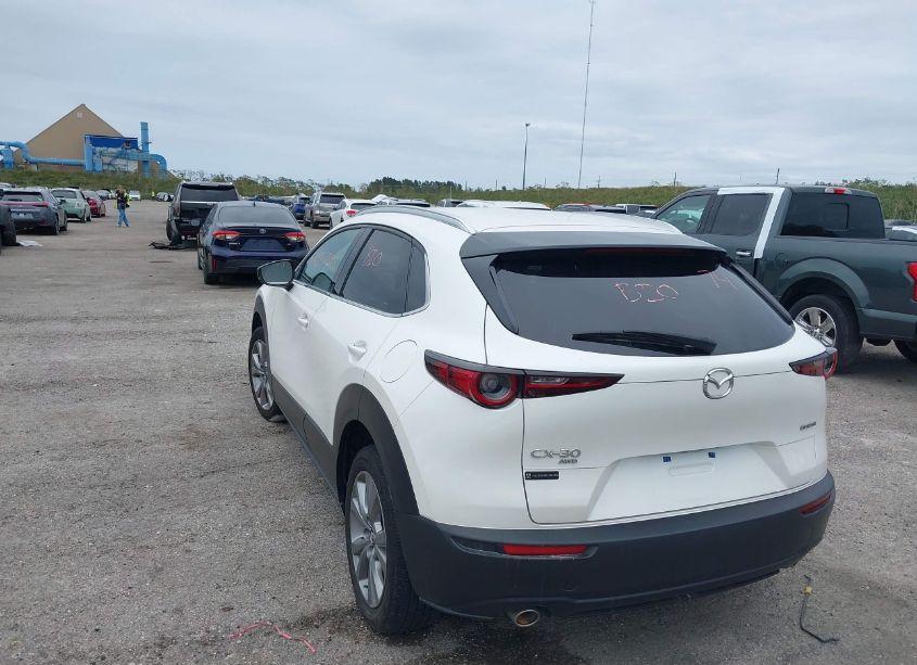 Photo 3 of 2022 Mazda Cx-30 PREMIUM (VIN 3MVDMBDL0NM447985)