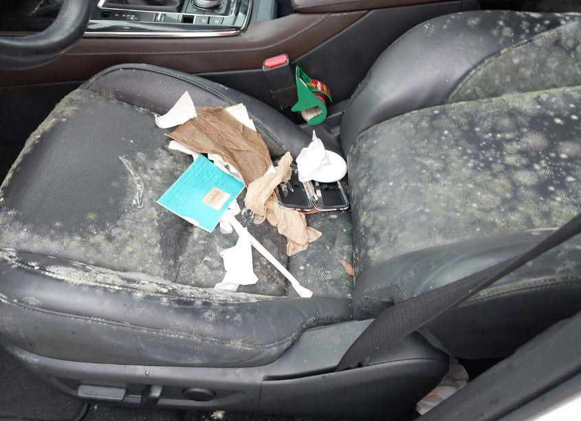 Photo 6 of 2022 Mazda Cx-30 PREMIUM (VIN 3MVDMBDL0NM447985)