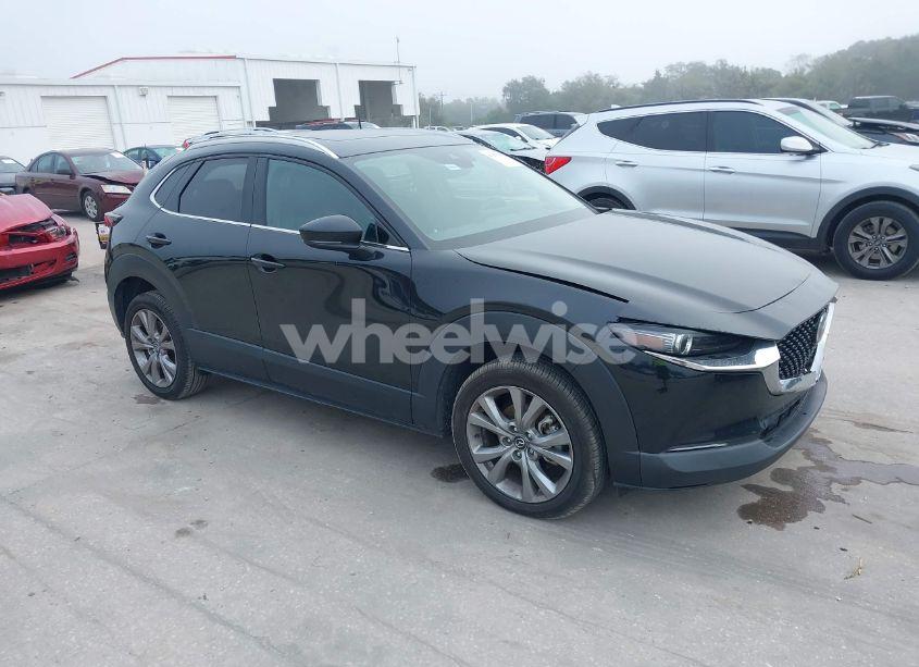 2022 Mazda Cx-30 PREMIUM (VIN 3MVDMBDL2NM439435) main photo