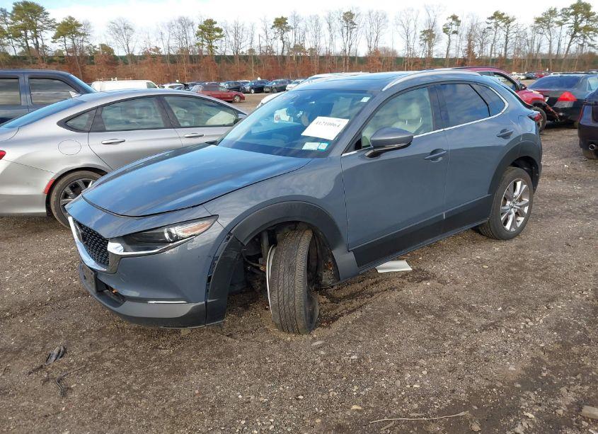 Photo 2 of 2021 Mazda Cx-30 PREMIUM (VIN 3MVDMBDM1MM224832)