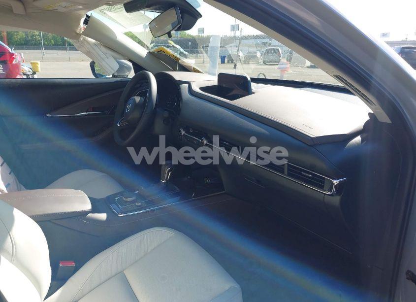 Photo 5 of 2025 Mazda Cx-30 2.5 S PREMIUM PACKAGE (VIN 3MVDMBDM2SM798045)