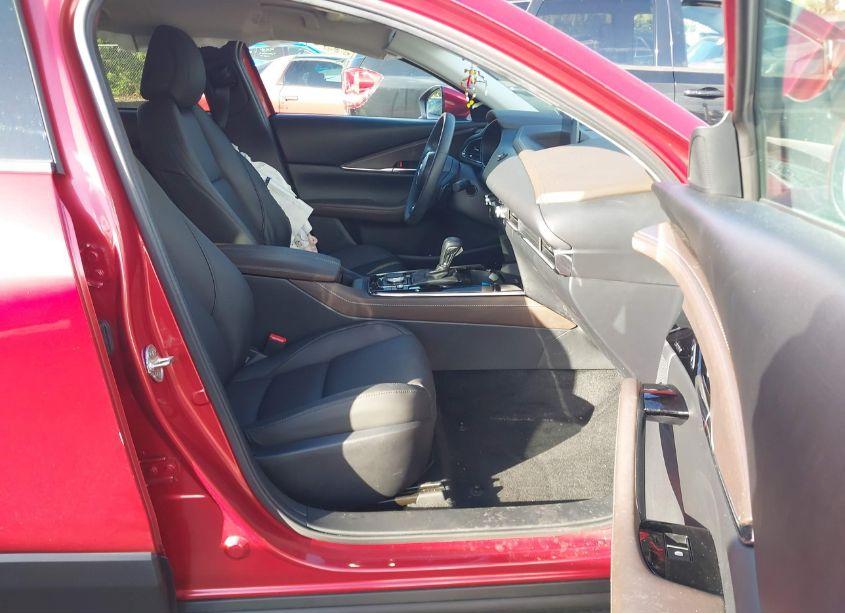 Photo 5 of 2024 Mazda Cx-30 2.5 S PREMIUM PACKAGE (VIN 3MVDMBDM7RM637667)